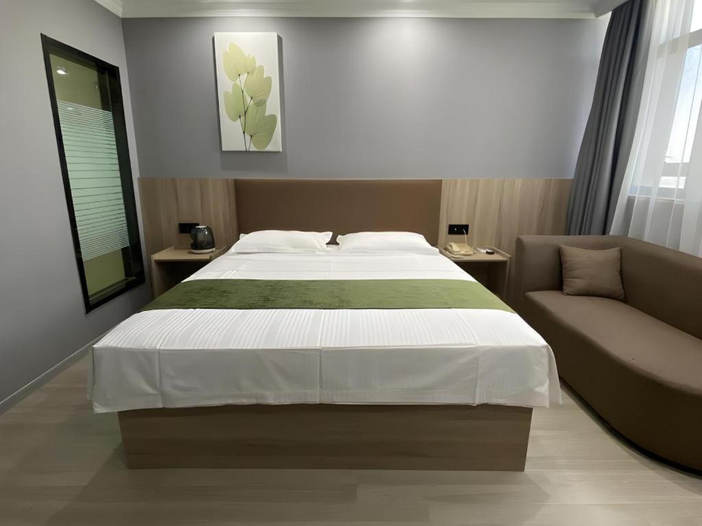 格林豪泰芜湖方特二三四期南翔万商快捷酒店 外观 照片